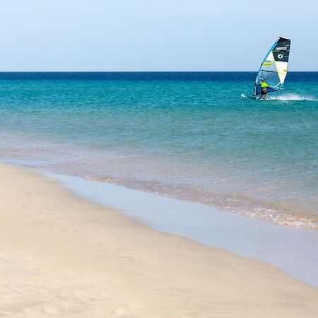 Home2Book Quiet Villa With Private Pool Triquivijate 외부 사진