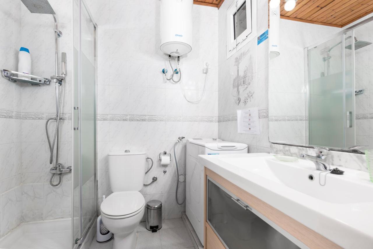 Home2Book Quiet Villa With Private Pool Triquivijate 외부 사진