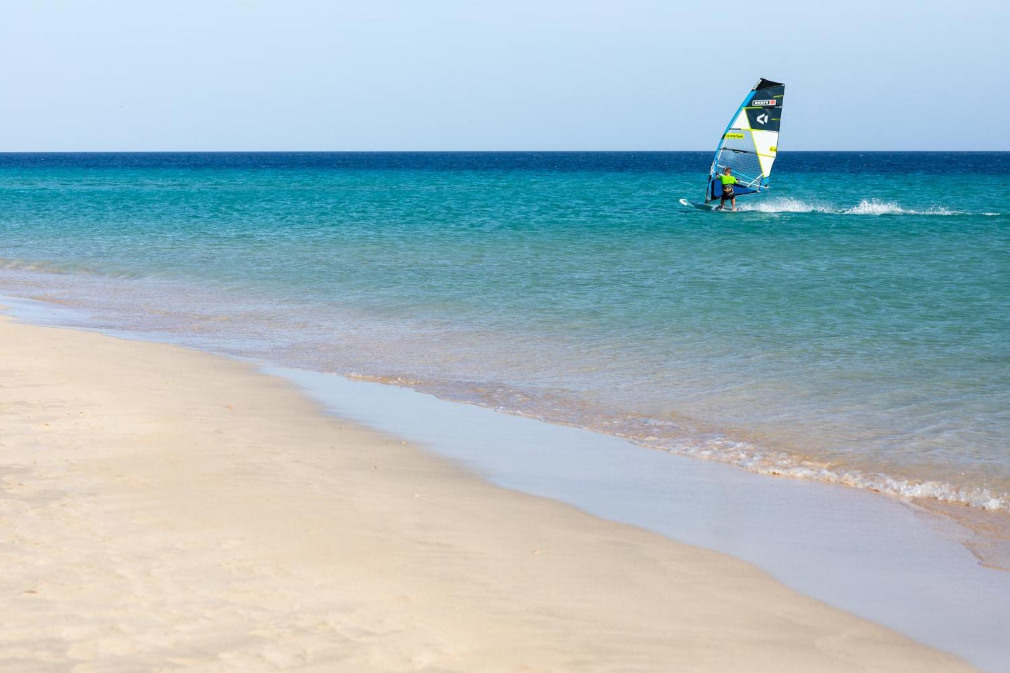 Home2Book Quiet Villa With Private Pool Triquivijate 외부 사진